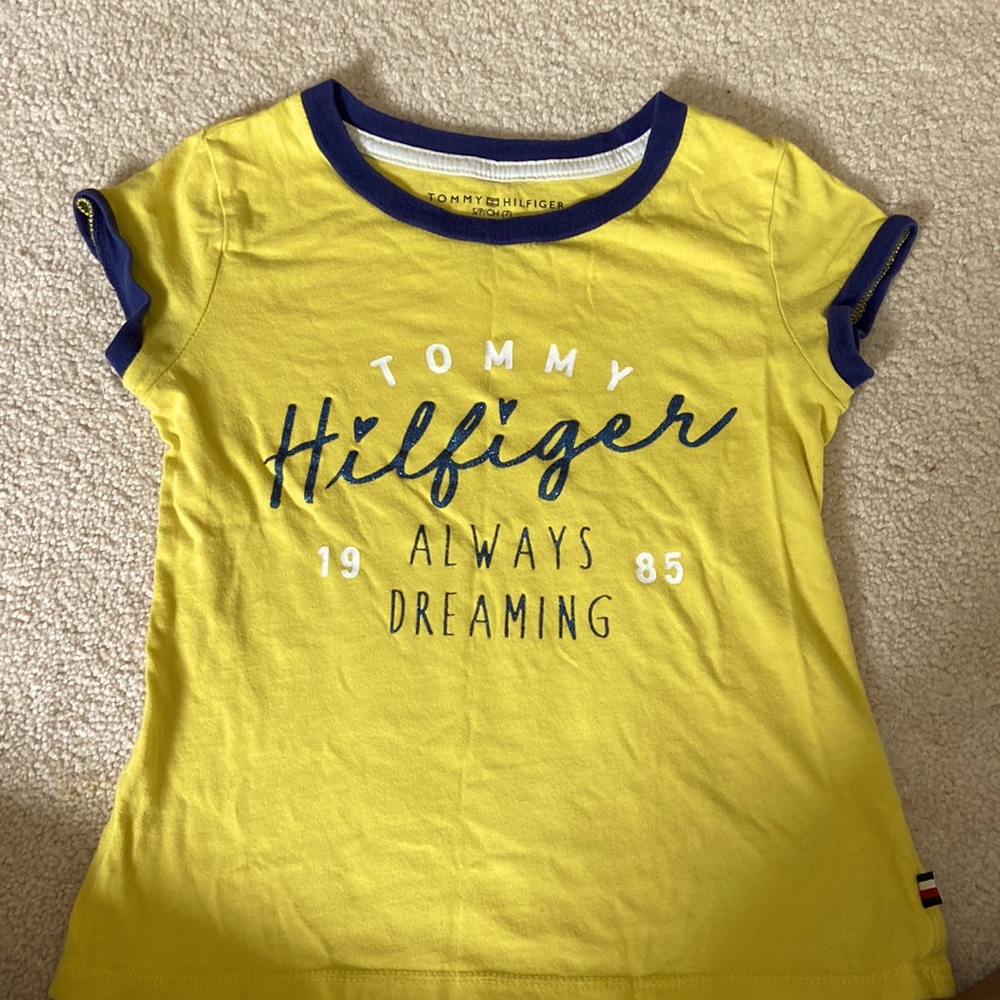 Tommy Hilfiger tee